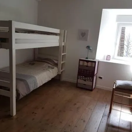 Au Calme Pleine Nature Près D'un Ruisseau Casa vacanze