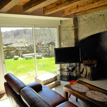 Au Calme Pleine Nature Pres D'un Ruisseau Vakantiehuis Rieutort