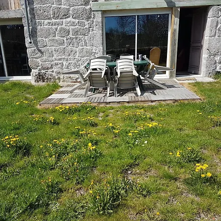 Casa vacanze Au Calme Pleine Nature Près D'un Ruisseau Rieutort