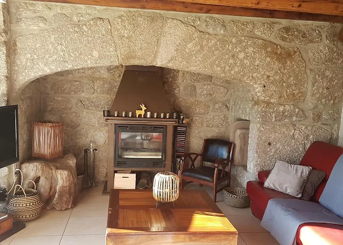 Vakantiehuis Au Calme Pleine Nature Pres D'un Ruisseau *