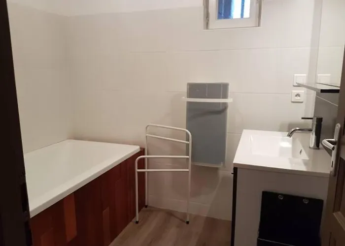 Vakantiehuis Au Calme Pleine Nature Pres D'un Ruisseau Rieutort