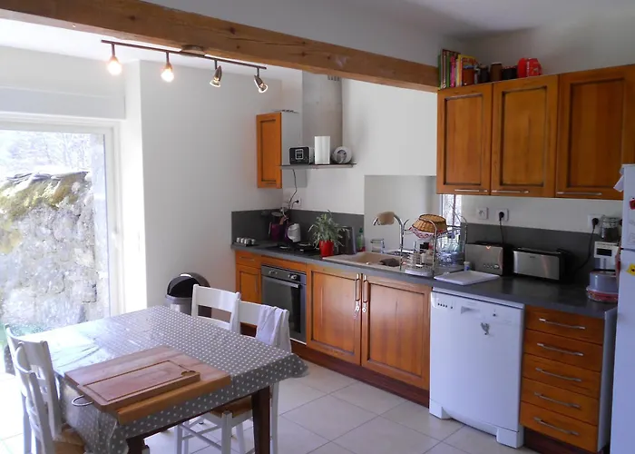 Vakantiehuis Au Calme Pleine Nature Pres D'un Ruisseau